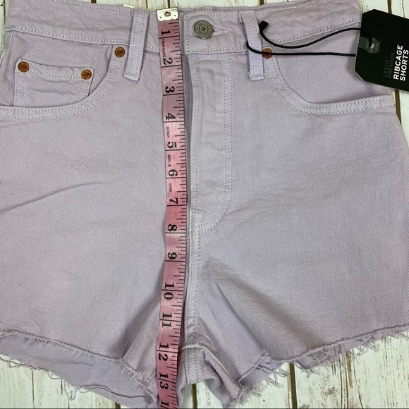 Levi’s Premium Denim Ribcage Lavender Shorts Size 26 - Picture 11 of 15